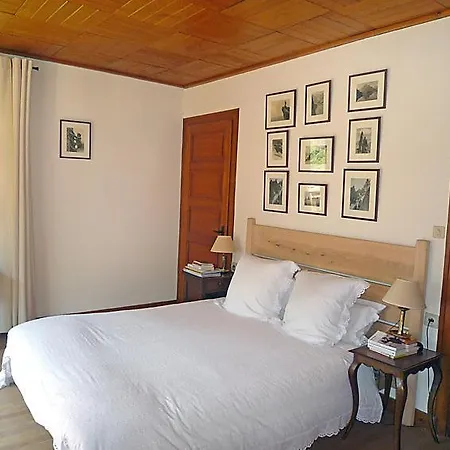 Sleeps 12 Wifi *